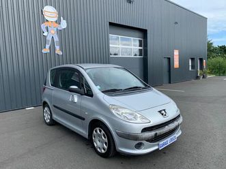 peugeot 1007 1.4 hdi 70ch blue lion trendy 180.200kms 07/2008