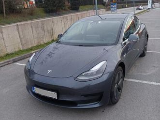 tesla model 3 rwd sr+ lfp, 2021 god.