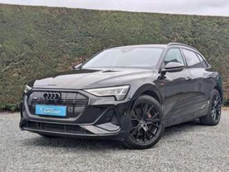 ② audi q8 e-tron (q8) e-tron - s-line - trekhaak - ambiance — audi — 2ememain