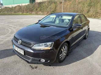 volkswagen - jetta 1.6 tdi 105cv advance bluemotion tech