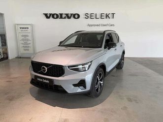 volvo xc40 plus, t2 automaat micro hybrid, benzine, dark