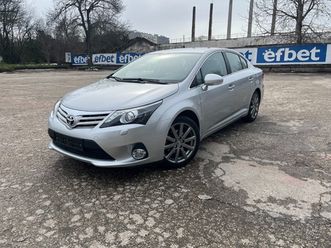 toyota avensis 1.8 touring 12,000 eur