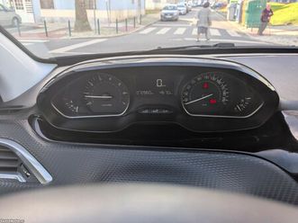 peugeot 2008 pure julho/18