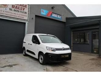 ② citroën berlingo club m (année de construction 2020) — camionnettes & utilitaires — 2ememain