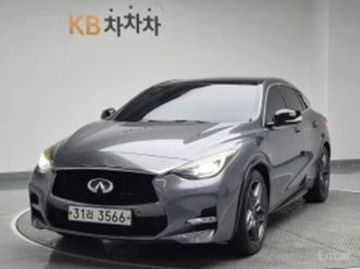 infiniti q30 ≫ 2017 • 10 695 eur • id