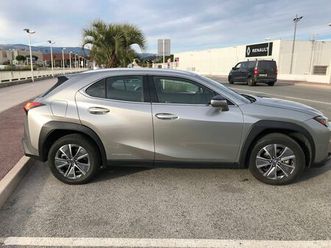 lexus ux 300e luxe
