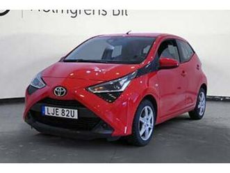 toyota aygo ränta 4,95% | 1,0 vvt-i x-play backkamera