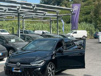 volkswagen polo r-line 110cv dsg + fari matrix