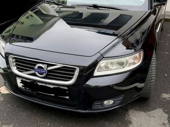 volvo v50 1.6d, momentum pro , full koža, 2012. godina