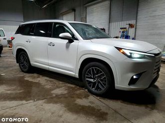 lexus tx