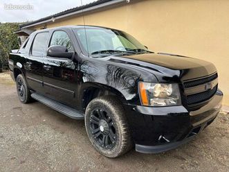 chevrolet avalanche pick-up 5.3l v8 324ch 2012 endommagé