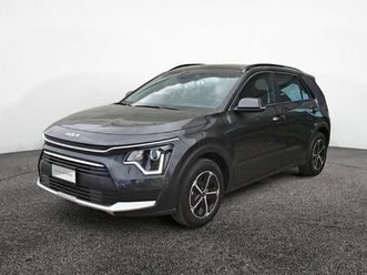 kia niro 1.6 gdi dct hev business nuova a montebelluna