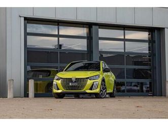 peugeot 208 gt | 156 pk | 360° camera | pano | alcantara | massage | navi | dodehoekdet. | parkeersens. v&a |