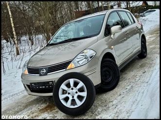 nissan tiida 1.6 acenta
