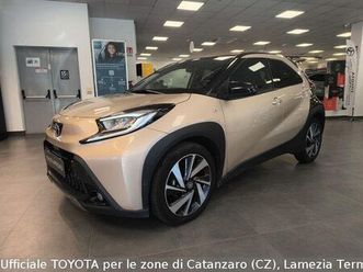 aygo x 1.0 vvt-i 72 cv 5 porte lounge