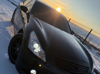 infiniti g37 2010
