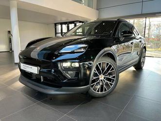 porsche macan 4