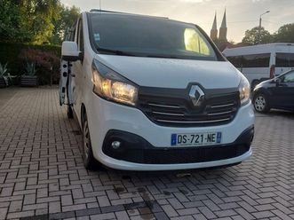 renault trafic , master ambulans kamper