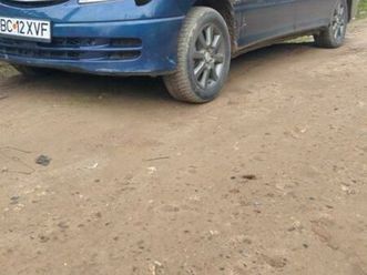 se vinde mașină toyota previa în stare bună de funcționare. onesti