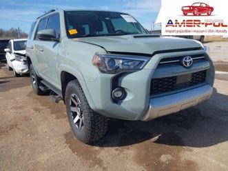 toyota 4-runner trd off road 2022 4.0 benzyna 270km