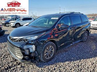 toyota sienna xle 2023 2.5 hybryda 245km