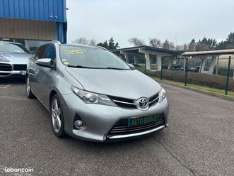 toyota auris 2 touring sports 90 d-4d 124 chx (moteur à chaine) style clim, ,reg-vitesses,,fermeture central, , retros elec,ct ok ,repr poss ,garantie 3 mois