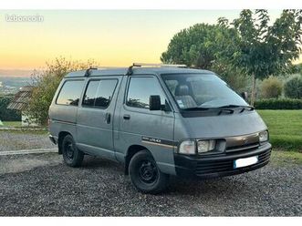 toyota lite ace 8 places