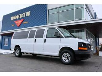 2017 gmc savana ls 3500 - 47,000 miles - 15 passenger - clean carfax