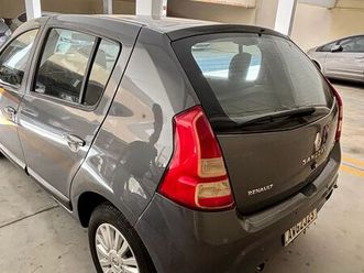 renault sandero privilège hi-flex 1.6 16v 5p aut 2013