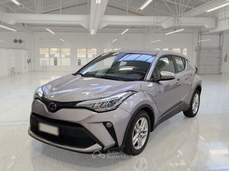 toyota c-hr 1.8h 98 cv e-cvt business suv