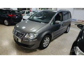 volkswagen touran 2.0 tdi dsg 7 posti