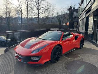 488 pista spider 3.9 v8