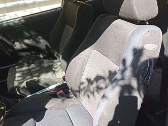 golf cabrio 1.6 colour concept