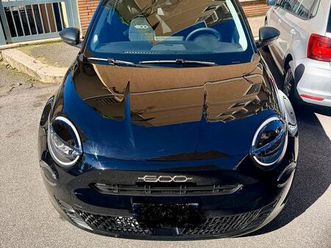 fiat 600 hybrid - come nuova - febbraio 2025