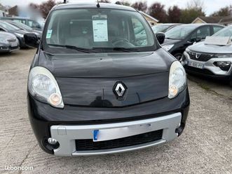 renault grand kangoo 1.5 dci 90ch tomtom / attelage / barres de toit / gps