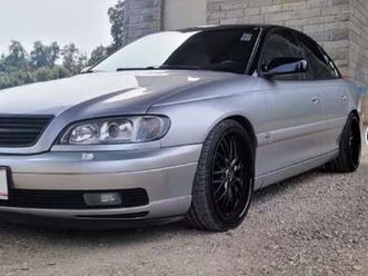 opel omega 2,2