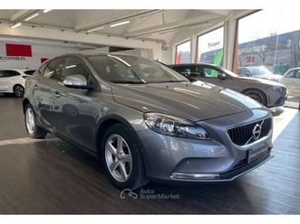 v40 ii 2012 2.0 t2 momentum my17