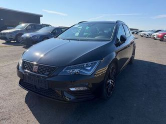 st cupra 300 4drive kamera led beats