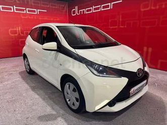 toyota aygo 1.0 70 xplay