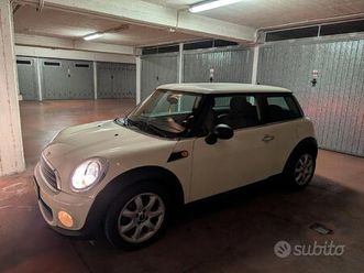 mini one 1.6 55kw 75cv pepper white
