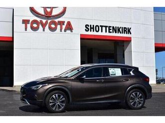 used 2017 infiniti qx30 luxury