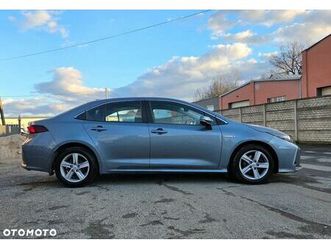 toyota corolla 1.8 hybrid team deutschland