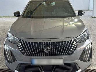 peugeot 2008 1.2 puretech active pack eat8