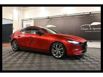 1.8 skyactiv-d skydrive sport / auto / cameras !