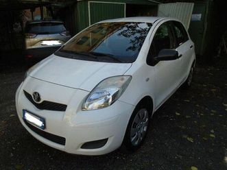 yaris '11 euro5 96000 km unipro ok neop