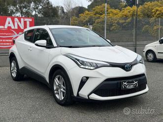 toyota c-hr 1.8 hybrid e-cvt business