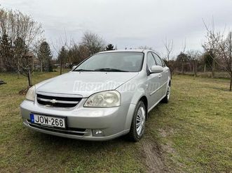 chevrolet lacetti sedan 1.6 16v platinum