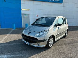 peugeot 1007 1.4 benz 2007 12 mesi di garanzia