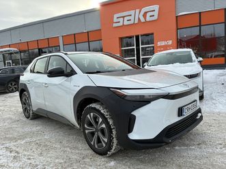toyota bz4x active ** suomi-auto / p-kamera / adapt.vakkari / keyless / digimittaristo / ratin&tuulilasin lämmitys **
