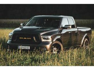 1500 5,7 8v quad cab pick up spor